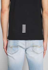 EA7 Emporio Armani Polotričko - black