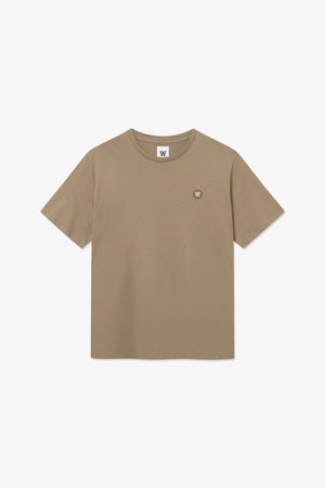 Tand kortärmad T-shirt med rund halsringning och liten rund logotypapplikation med en vit "W" på vänster bröst.