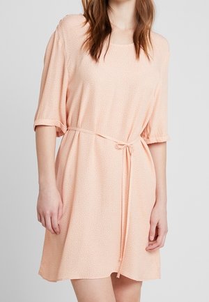 Freizeitkleid - apricot