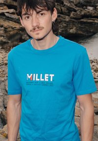 Millet Print T-shirt - bleu