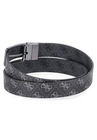 Belt en matériau synthétique noir avec un motif en losanges et des accents de logo gris. Équipé d'une boucle en métal argenté élégante.