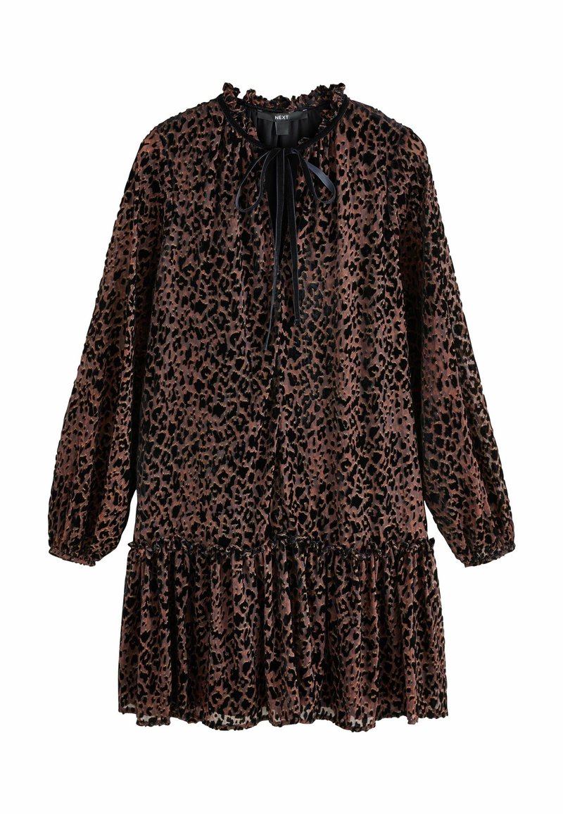 Robe à manches longues marron et noire imprimé léopard, avec un ourlet et un encolure volantés, avec un ruban noir noué au col.
