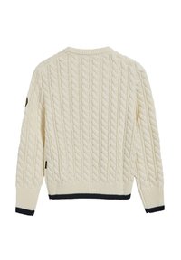 Kabelstickad krämfärgad tröja med ett strukturerat mönster. Ribbad fåll och muddar i marinblått. Har en logotypmärke på vänster axel.