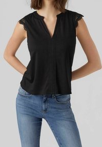 Vero Moda Triko s potiskem - black