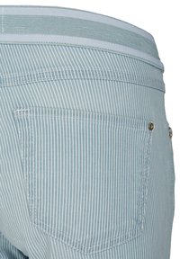 Angels ORNELLA SPORTY MIT STREIFEN DESIGN - Jeans Slim Fit - hellblau