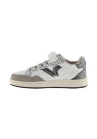 V 1985 SMASH LOW - Trainers - plata
