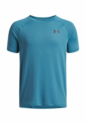 Turquoise sportshirt met korte mouwen, gemaakt van lichtgewicht, glad materiaal. Voorzien van een ronde hals en een klein zwart logo op de borst.