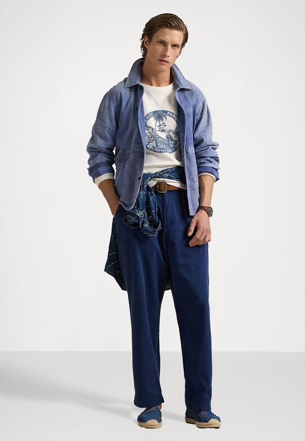 RELAXED FIT GARMENT-DYED TWILL PANT - Trousers - eastside royal3