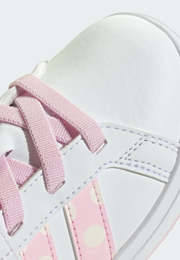 DISNEY MINNIE MOUSE GRAND COURT - Trainers2