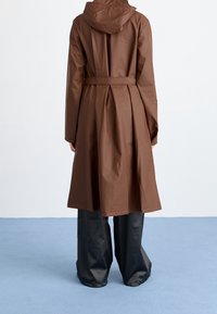 Rains Parka - brown