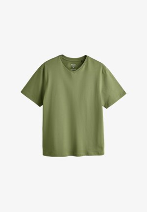 Zielony męski t-shirt z krótkim rękawem i dekoltem w serek, regularny fason, rozmiar średni, rozłożony na płasko na białym tle.