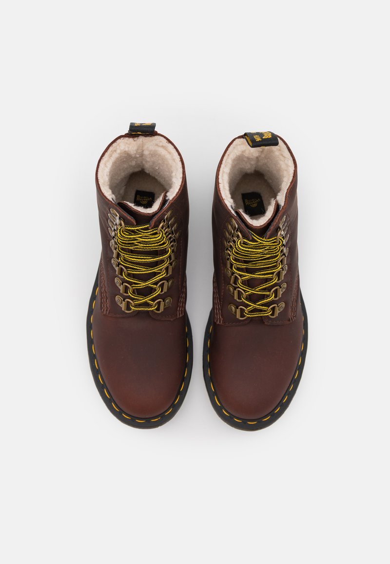 dr martens neige