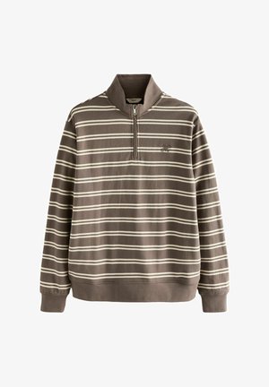 Brun kvart-zip pullover med hvide vandrette striber, ribbede manchetter og kant samt et lille broderet logo på brystet. Blød stoftekstur.