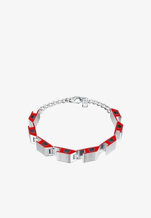 Bracciale in argento con forme geometriche collegate, caratterizzato da dettagli in smalto rosso e nero e chiusura a catena.