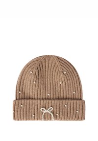 Beanie lavorato in khaki con texture a coste, impreziosito da piccole perle bianche e un dettaglio di fiocco bianco sul risvolto.