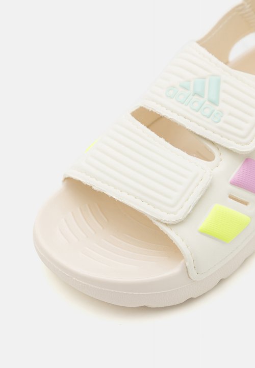 adidas ALTA 2.0 KIDS - Sandalias de senderismo - off white/bliss lilac/halo mint — foto 6