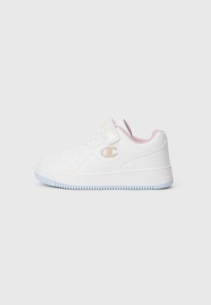 RD18 LOW UNISEX - Joggesko - white