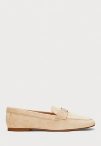 AVERI III SUEDE LOAFER - Slip-ons - sand dune