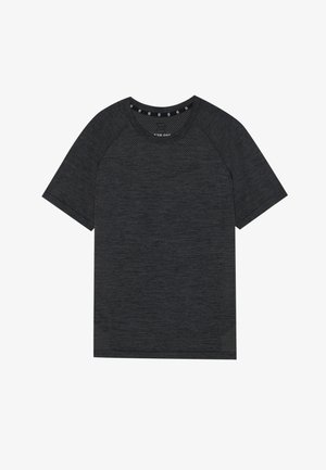 Męski t-shirt sportowy z krótkim rękawem w ciemnoszarym kolorze. Wykonany z lekkiego, strukturalnego materiału z okrągłym dekoltem i rękawami raglanowymi.