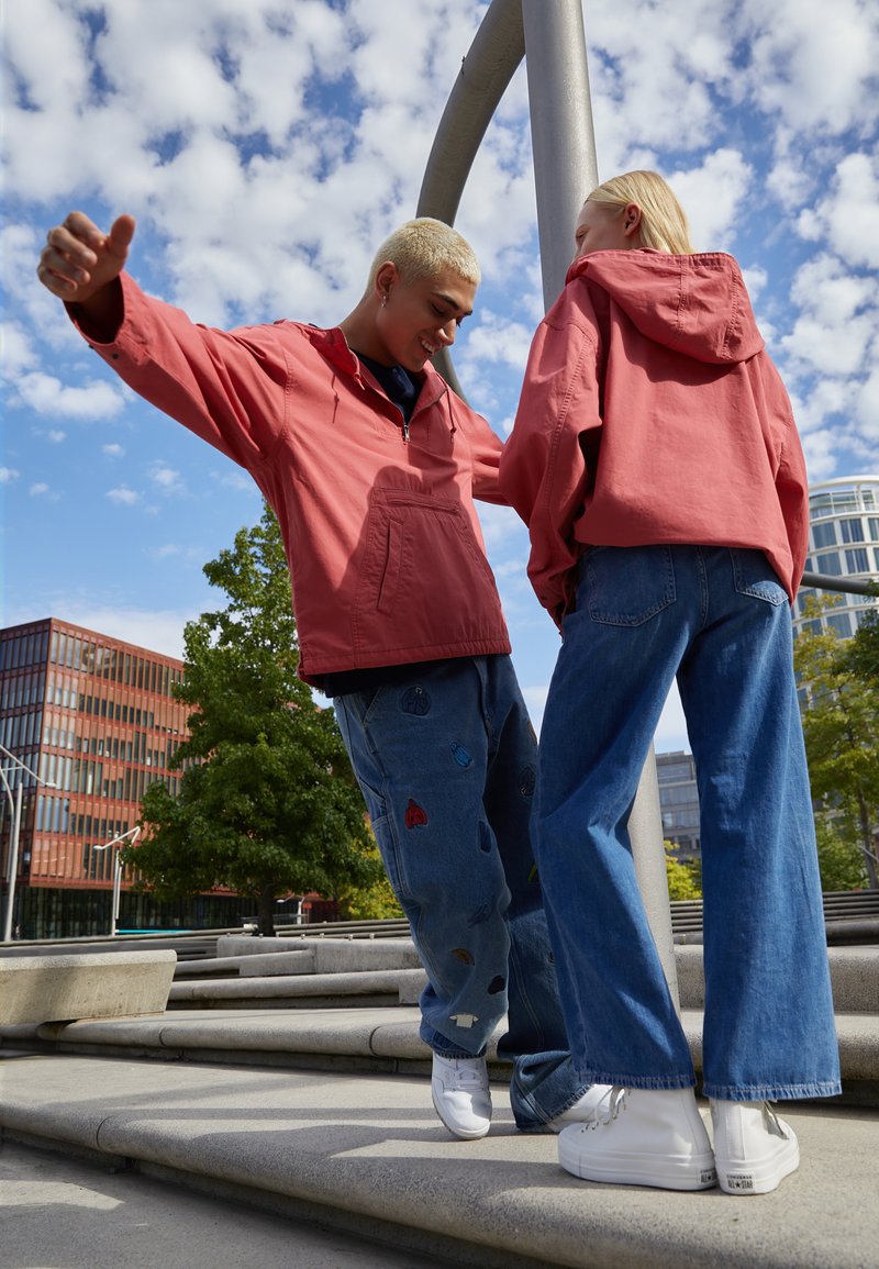 GAP SEAN WOTHERSPOON X GAP COTTON ANORAK - Light jacket - desert 