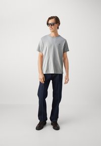 Thumbnail Image 2