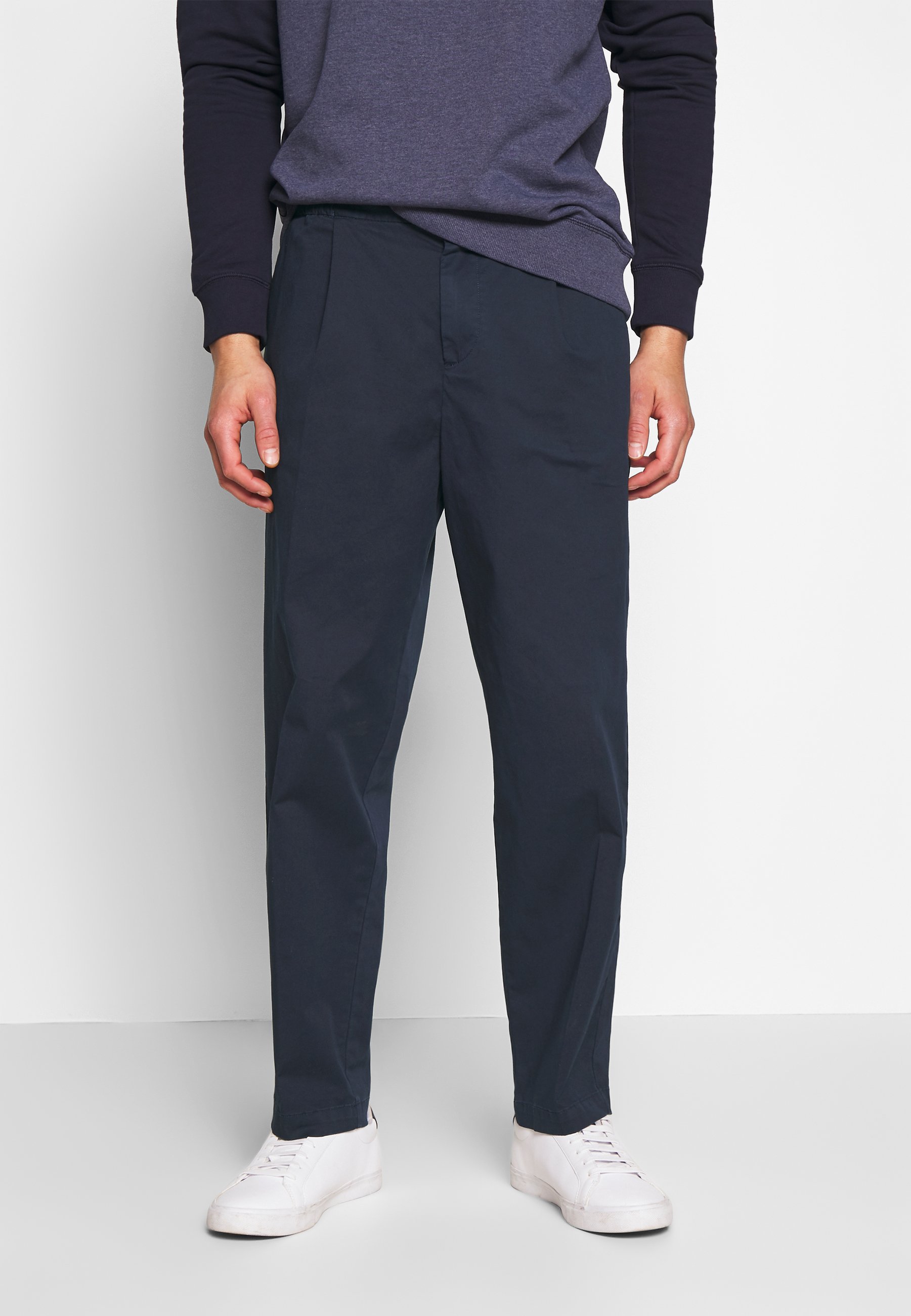 pantaloni estivi benetton