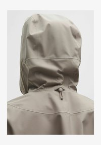 Geselecteerd, warm ash grey