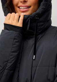 Áhkká Vinterfrakke - schwarz