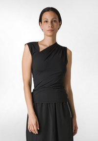 Deha Top - black