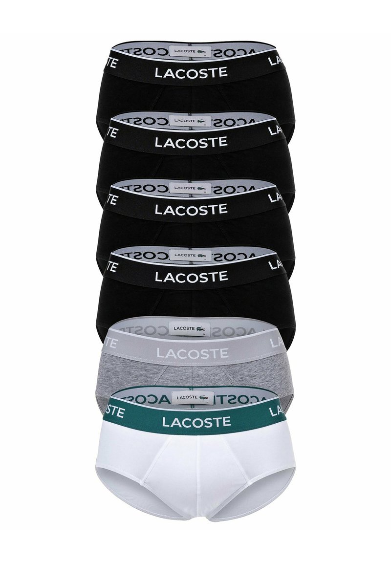 Lacoste herenondergoedset, bestaande uit vier zwarte, één grijze en één witte paar. Elastische taillebanden met merklogo; zachte katoenen stof.