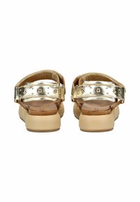 Inuovo - Sandały na platformie