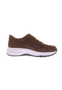 Braune Leder-Sneaker mit hellbraunen Schnürsenkeln, weißer gepolsterter Sohle und schwarzem Außensohle, im linken Seitenprofil auf weißem Hintergrund dargestellt.