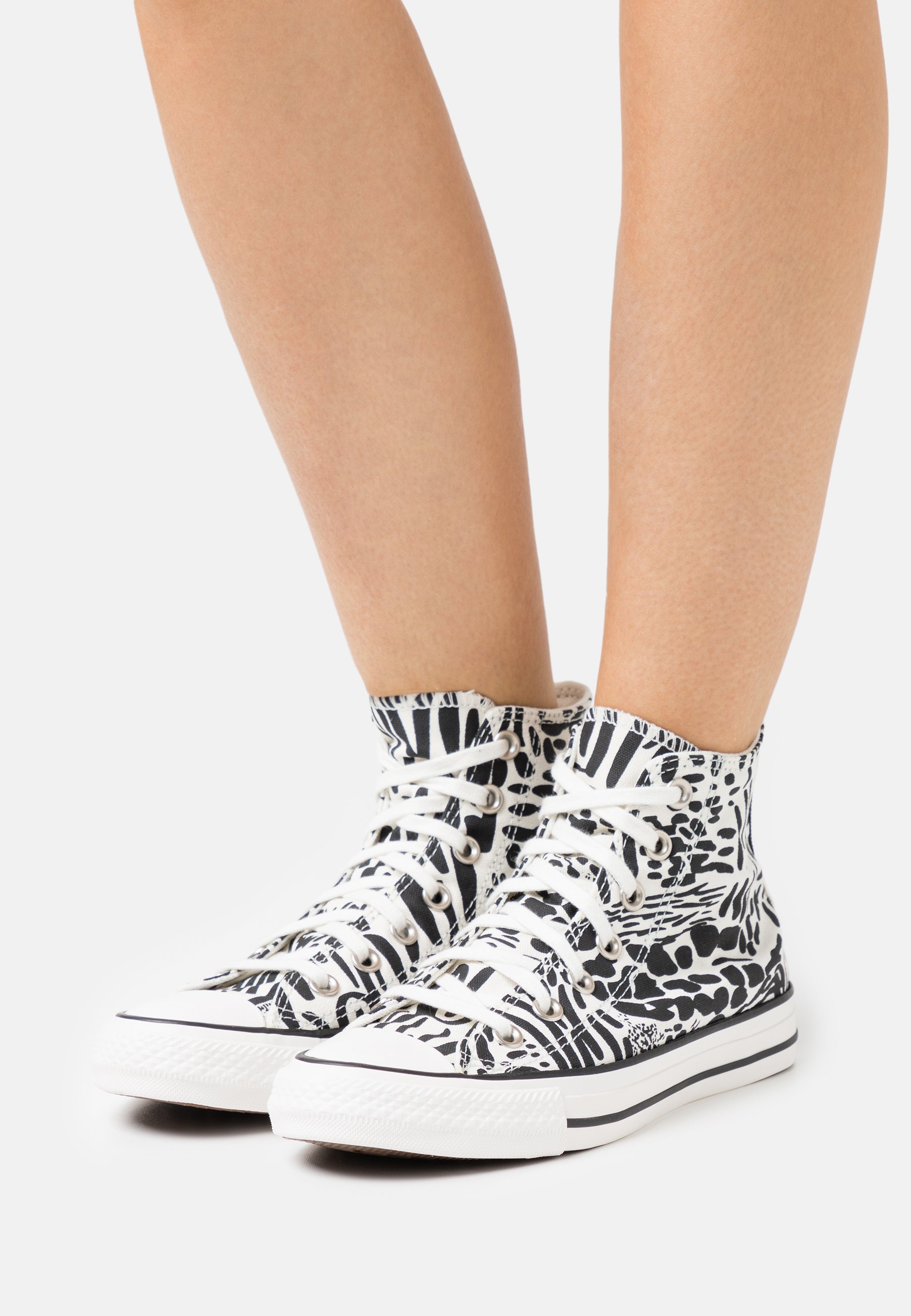 converse egret black