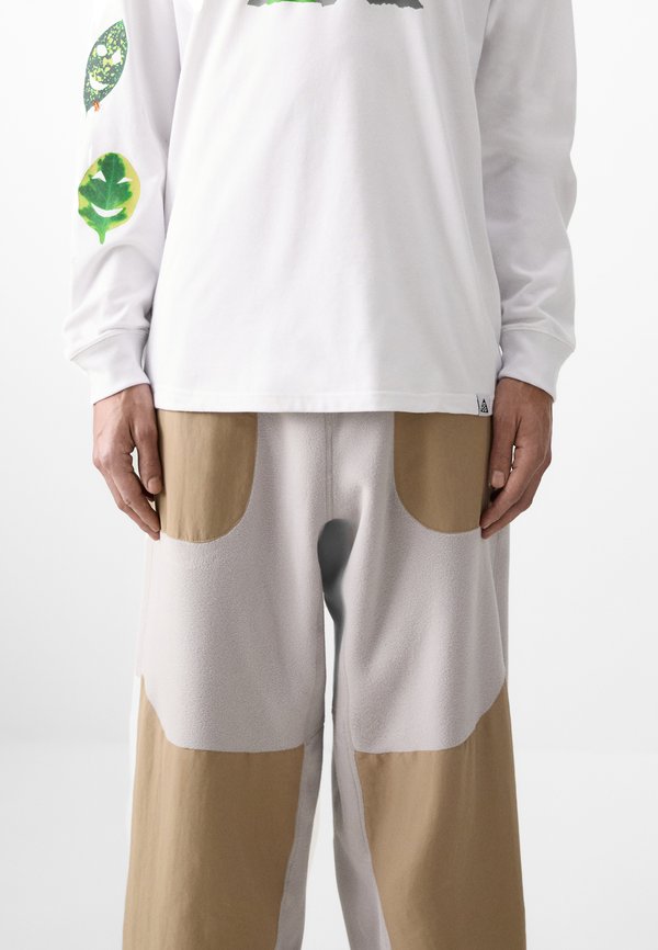 WOLF TREE PANT PLUS - Tracksuit bottoms4