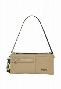 Schultertasche aus braunem Kunstleder mit Reißverschluss, einer Vordertasche, silberner Hardware und einem verstellbaren Riemen mit buntem Akzent.