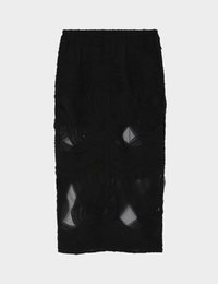 Μαύρη μολυβοειδής φούστα με υφή κυματιστού μοτίβου, κατασκευασμένη από διάφανο ύφασμα με συγκεντρωμένη εμφάνιση και ελαστική μέση.