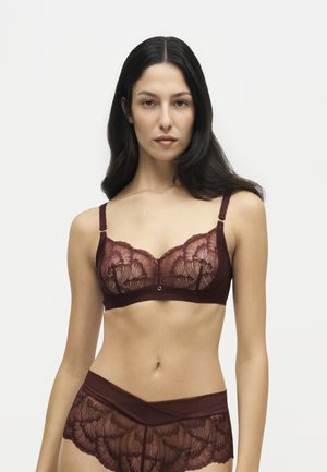 Triumph, LOVE IN LACE - Триъгълен сутиен - claret
