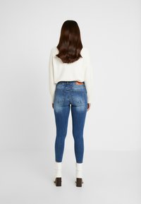 Noisy May Petite Jeans Skinny Fit - blue denim