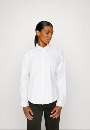 FITTED - Button-down blouse - bright white