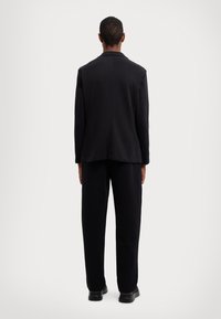 Armani Exchange BLAZER - Švarkas - black