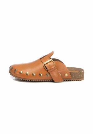 Sandalias planas - camel