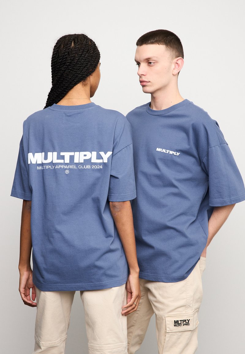 Multiply Apparel FONT  - Triko s potiskem - dark denim