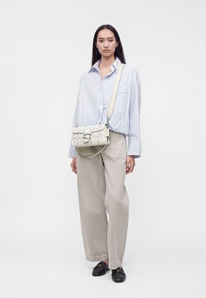 COACH, TABBY SHOULDER BAG - Τσάντα χειρός - off-white