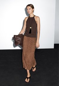 Massimo Dutti HALTER NECK - Top - dark brown
