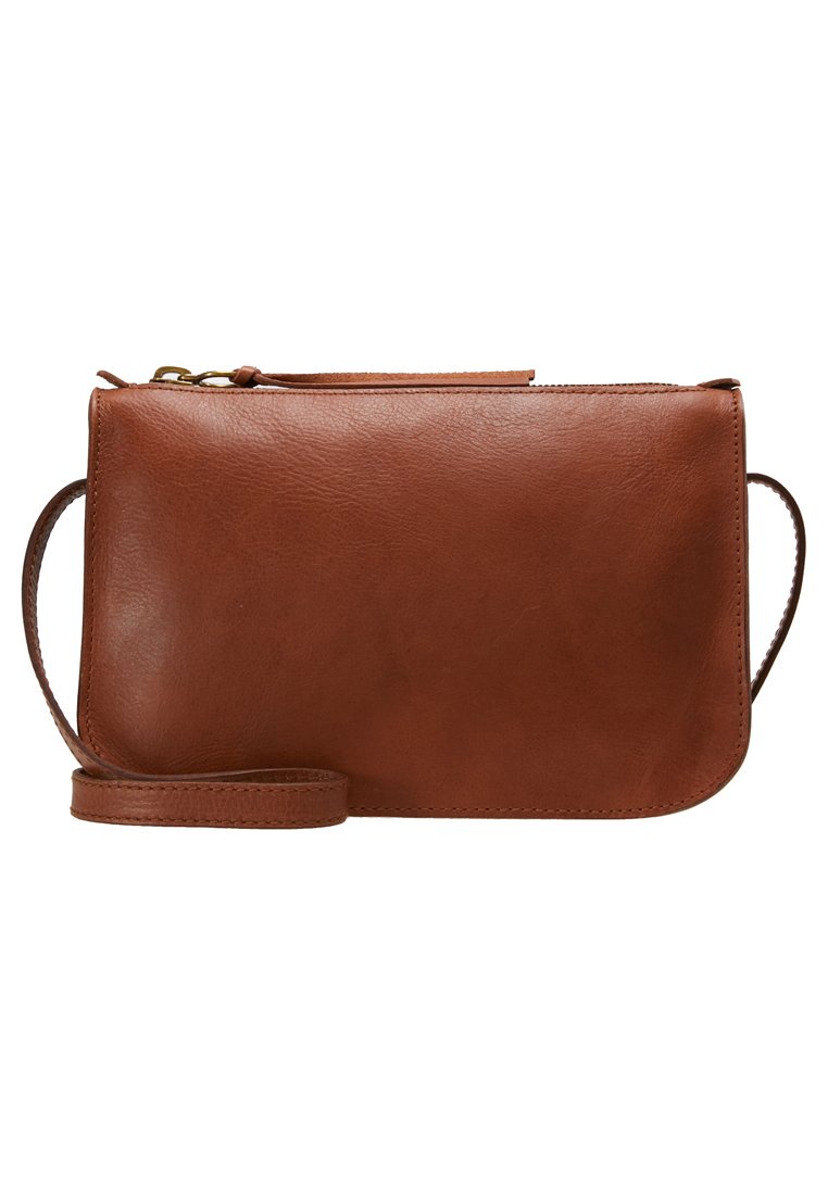 Madewell SIMPLE XBODY Skulderveske english saddle Madewell SIMPLE XBODY - Skulderveske - english saddle