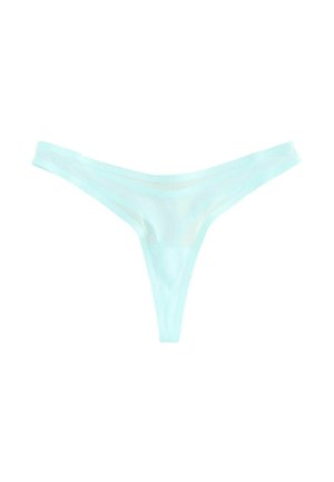 Světle modré tangá vyrobené z měkké látky, s minimalistickým designem, tenkými boky a pohodlným páskem.