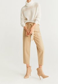 Mango Pullover - beige