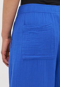 GAP Petite WIDE LEG EASY - Hlače - dazzling blue