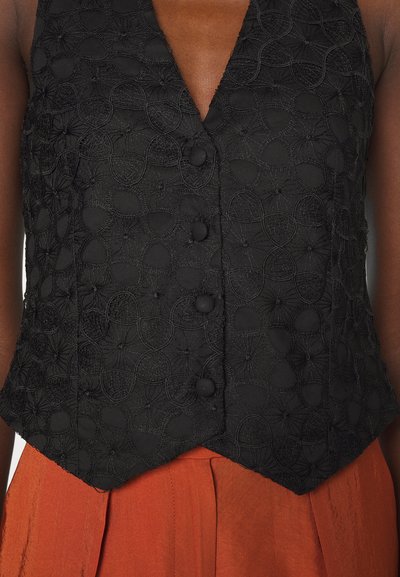 Hofmann Copenhagen NAOMIE - Vest - black