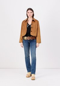 Abercrombie & Fitch Vegan Suede Button-Through Jacket - Veste mi-saison - tannin